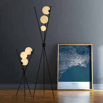 Nordic Osobnost Kreativní 3D Tisk Měsíc Stojací Lampa LED Železa Stolní Lampa Studie Obývací Pokoj Ložnice Pohovka Domů Moderní Osvětlení